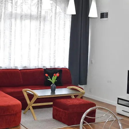 Urban Apartment *